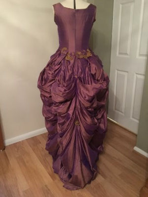 dress back