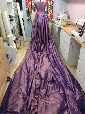 wedding dress back